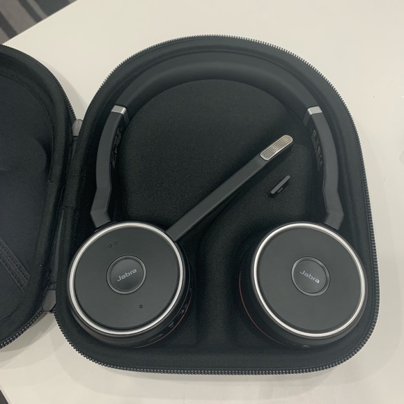 Jabra Evolve 75 MS Wireless Headset - Picture 2 of 7